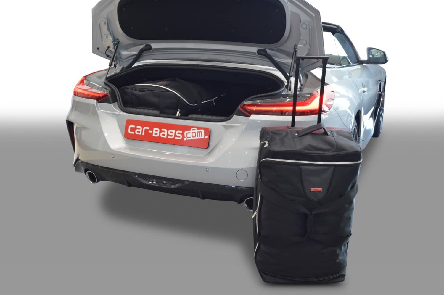 b14101s-bmw-z4-g29-2018-car-bags-1.jpg Reistassenset geschikt voor BMW Z4 (G29) 2018-heden Original - Afbeelding 1