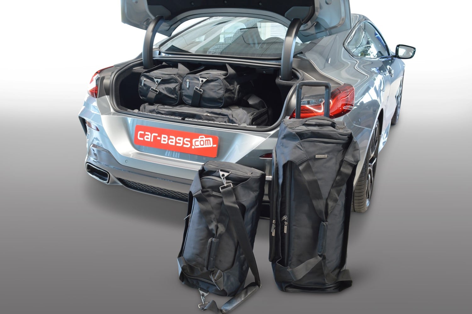 b15301sp-8-serie-coupe-g15-2018-car-bags-1.jpg Reistassenset geschikt voor BMW 8 Serie Coupé (G15) 2018-heden 2-deurs Pro.Line - Afbeelding 1