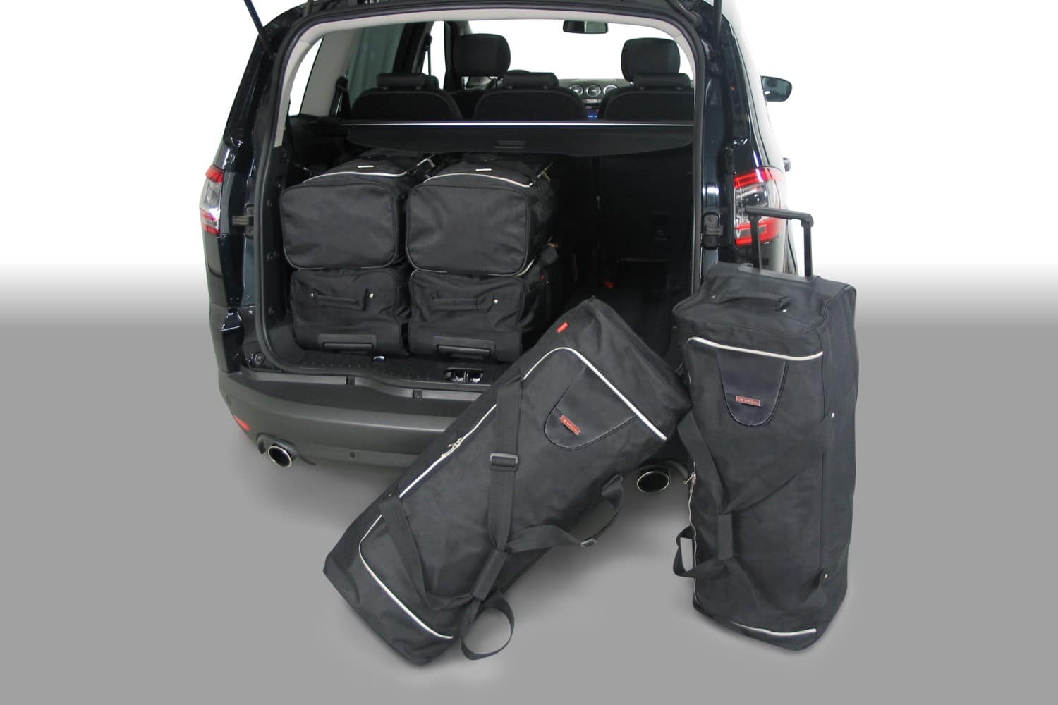f10101s-ford-s-max-06-car-bags-1.jpg Reistassenset geschikt voor Ford S-Max 2006-2015 Original - Afbeelding 1