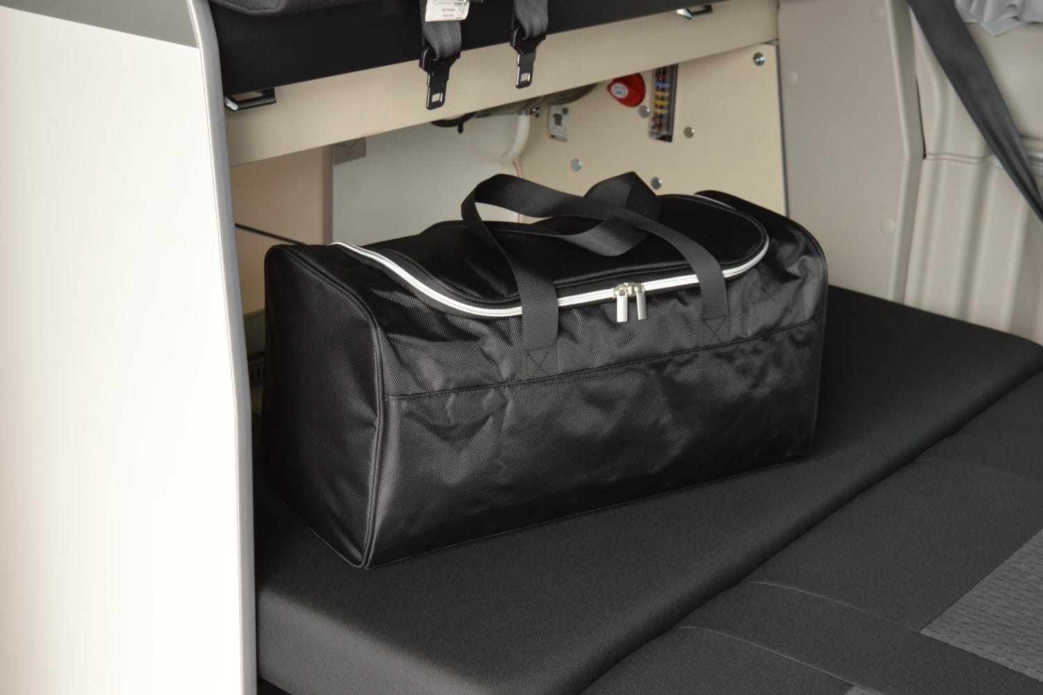 f12201s-ford-westfalia-nugget-storage-bag-s-2014-car-bags-1.jpg Reistas S geschikt voor Ford Westfalia Nugget 2013-heden Original - Afbeelding 1
