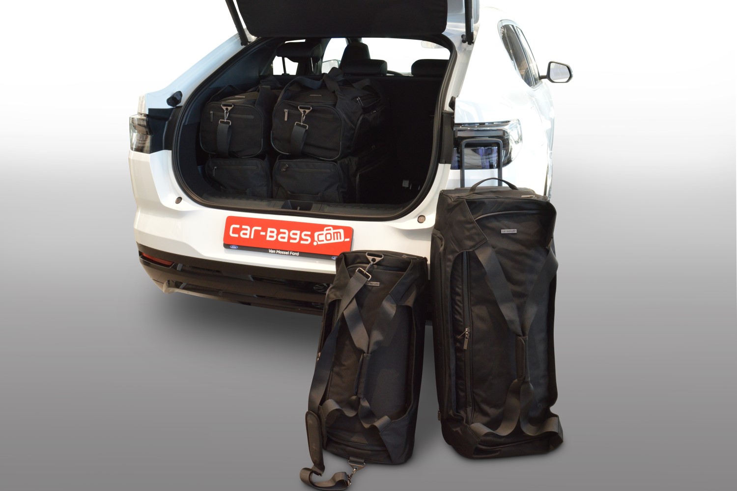 Reistassenset geschikt voor Ford Capri EV 2024-heden Pro.Line