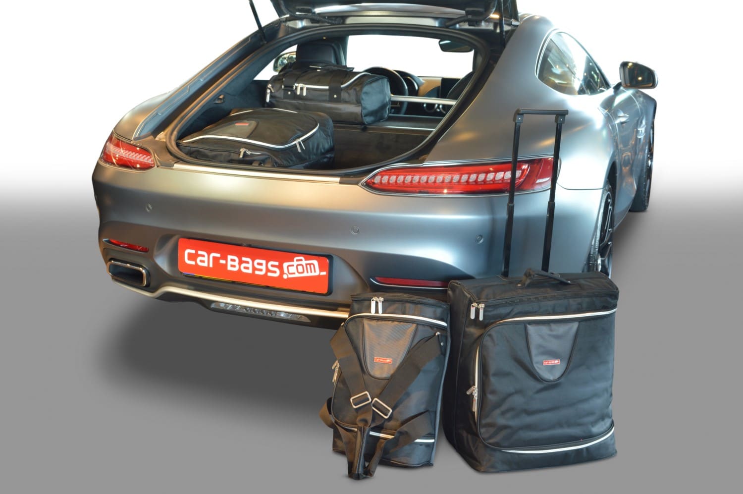 m22801s-mercedes-benz-amg-gt-coupe-2017-car-bags-1.jpg Reistassenset geschikt voor Mercedes-Benz AMG GT Coupé (C190) 2014-2021 Original - Afbeelding 1