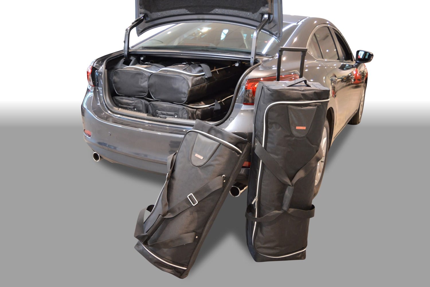 Reistassenset geschikt voor Mazda 6 (GJ) 2012-heden 4-deurs sedan Original