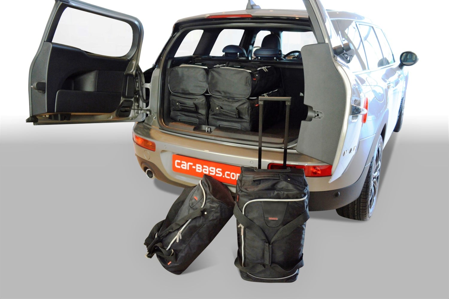 m40101s-mini-clubman-f54-2015-car-bags-set-1.jpg Reistassenset geschikt voor Mini Clubman (F54) 2015-heden wagon Original - Afbeelding 1