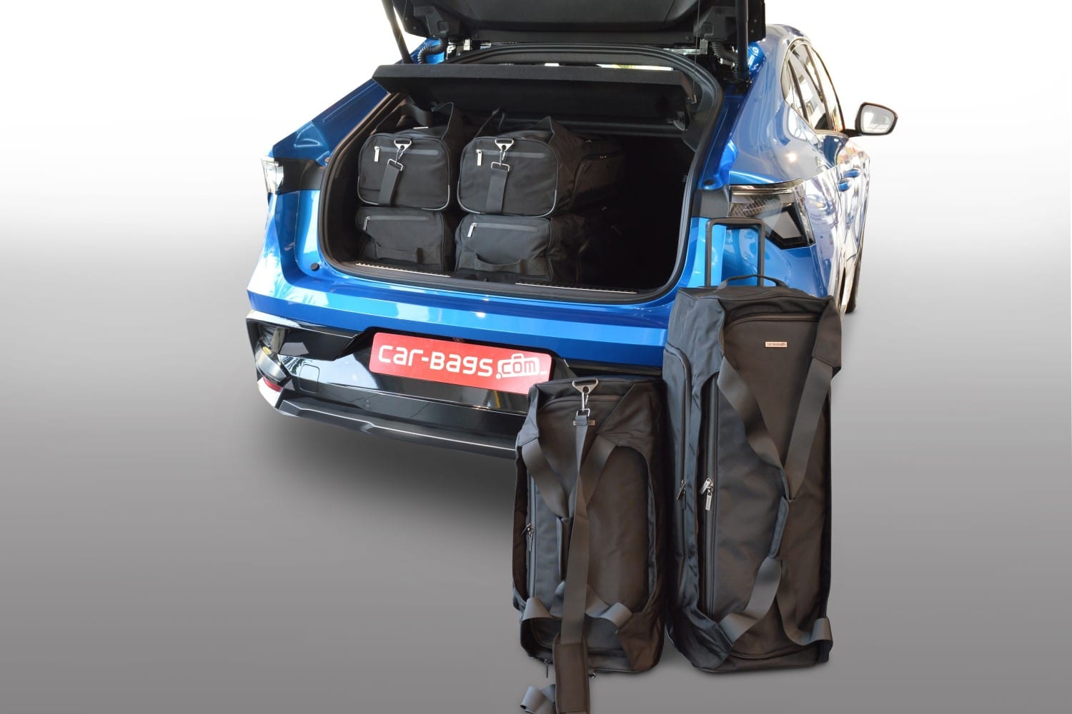 r12401sp-renault-rafale-2024-car-bags-1.jpg Reistassenset geschikt voor Renault Rafale 2024-heden Pro.Line - Afbeelding 1