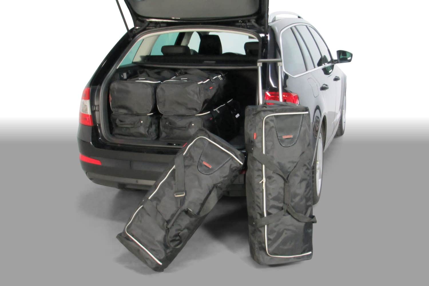 Reistassenset geschikt voor Skoda Octavia III Combi (5E) 2013-2020 wagon Original