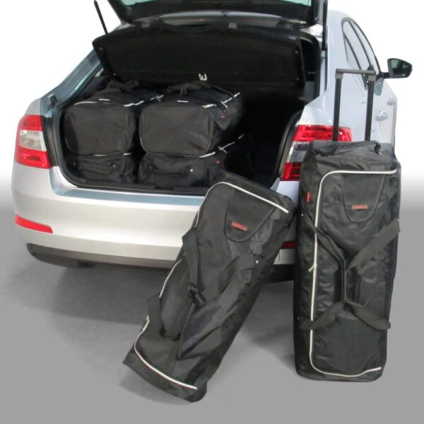Reistassenset geschikt voor Skoda Octavia III (5E) 2013-2020 5-deurs hatchback Original