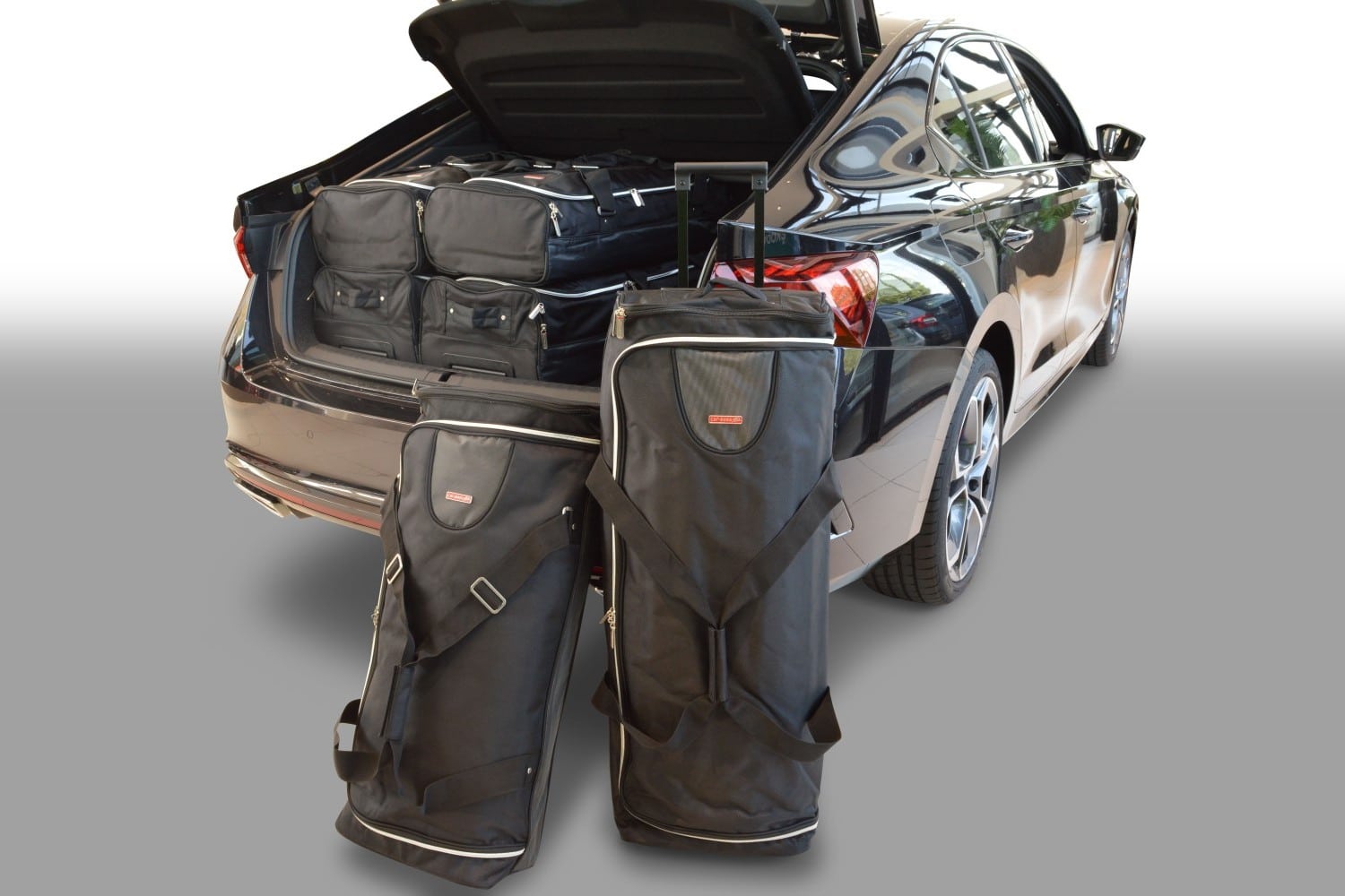 Reistassenset geschikt voor Skoda Octavia IV (NX) 2020-heden 5-deurs hatchback Original