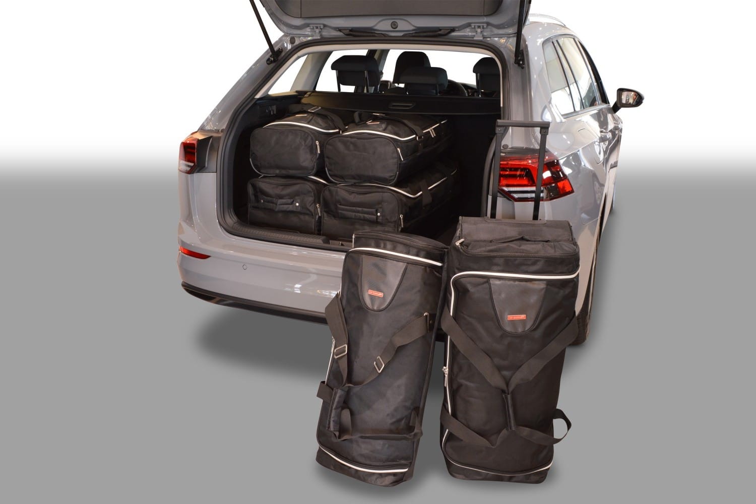 Reistassenset geschikt voor Volkswagen Golf VIII Variant (CD) 2020-heden wagon Original