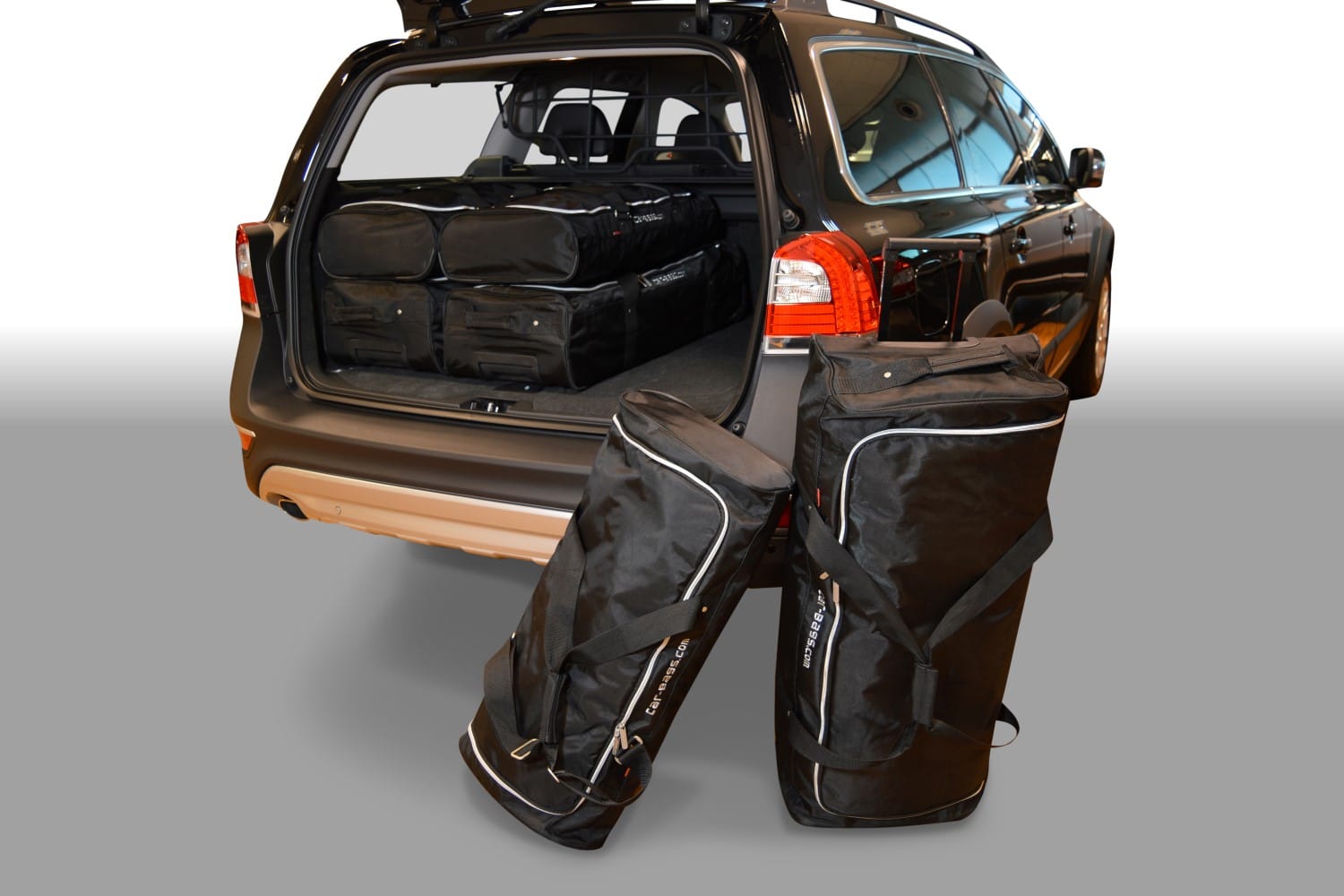 Reistassenset geschikt voor Volvo XC70 (P24) 2007-2016 wagon Original