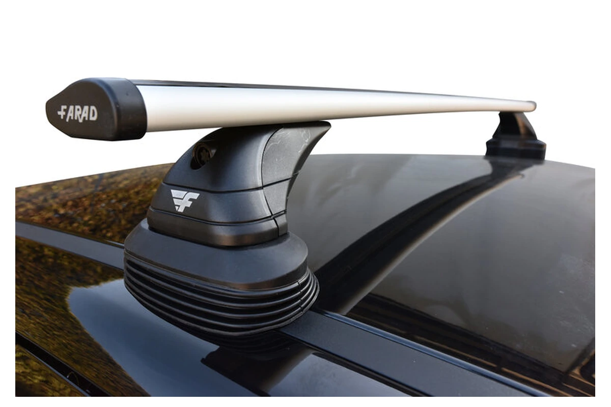 2626-PR8ALU100AS-01 Farad dakdragers BMW 1 serie F21 3 deurs 2012-2019 fixpoint wingbar zilver